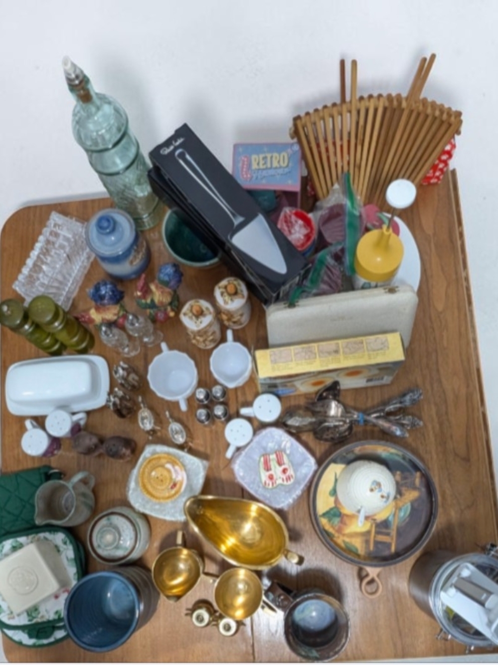 LIVE TODAY: Kitchen Items & Vintage Tableware" Show 7:30 PM PST